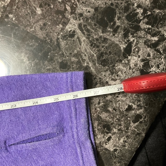 BENCH jacket purple. Authentic - Picture 10 of 10